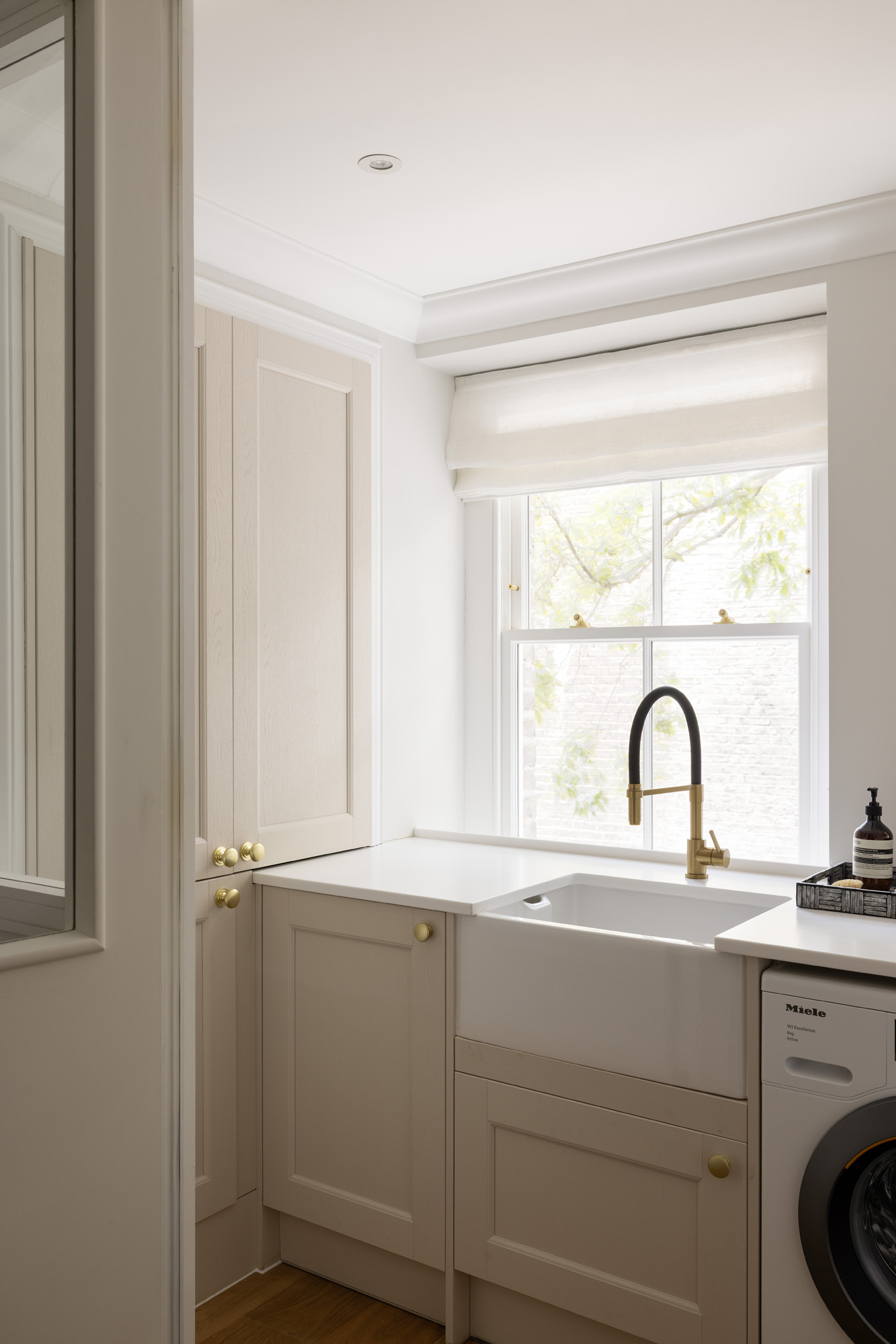 Domus-Nova-South-Kensington-Apartment-For-Sale-Roland-Gardens-13_Lo