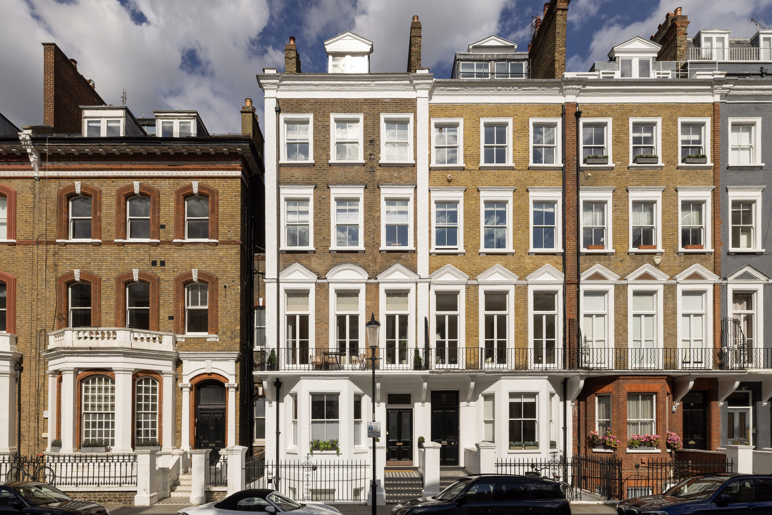 Domus-Nova-South-Kensington-Apartment-For-Sale-Roland-Gardens-34_Lo