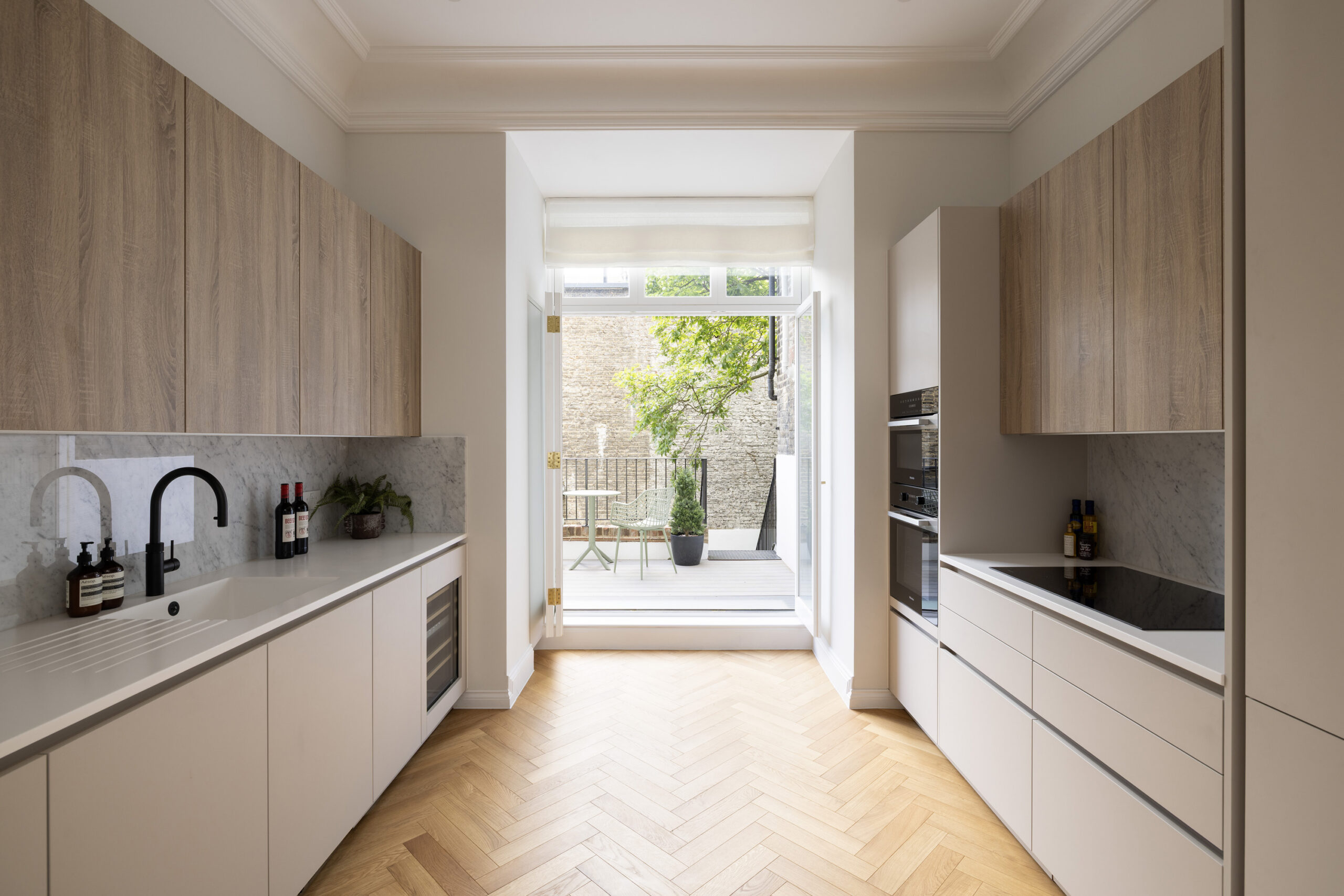 Domus-Nova-South-Kensington-Apartment-For-Sale-Roland-Gardens-7_Lo