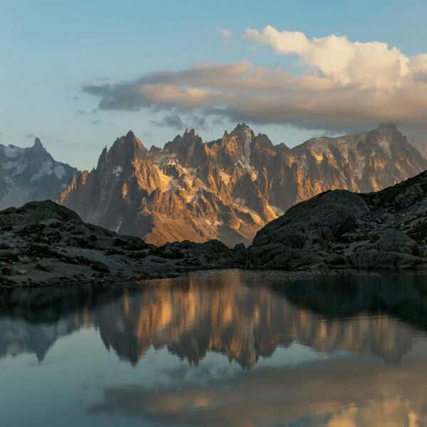 France-Luxury-Chalet-Apartment-For-Sale-Rent-Chamonix-Alps-1