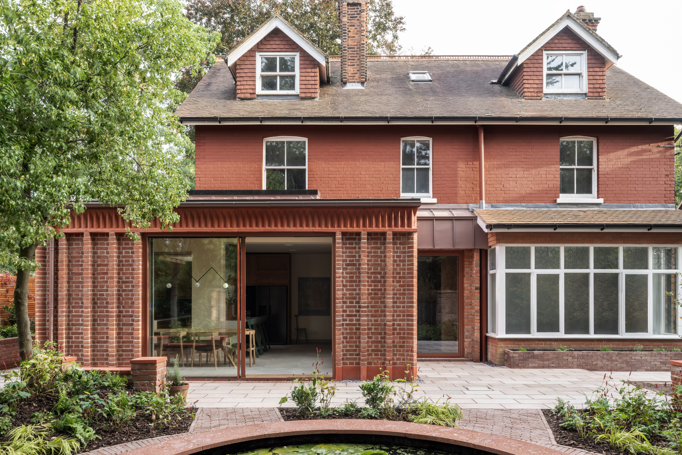 Grafted-Cast-Corbel-House-Norwich-Norfolk-Rear-Exterior-French-and-Tye-Landscape