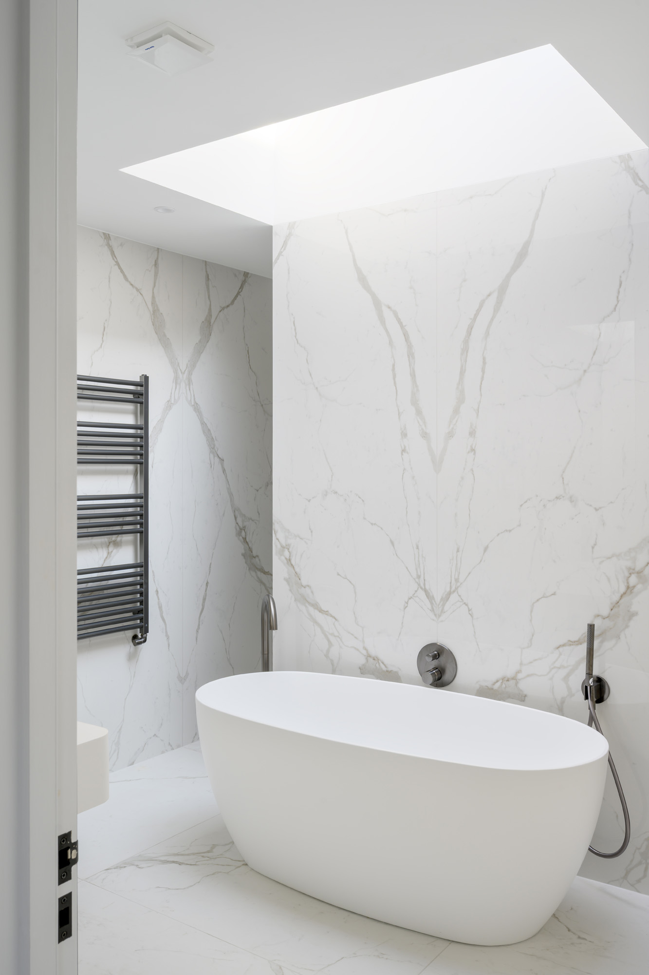 Hampstead-House-For-Rent-Holly-Bush-Vale-27_Lo