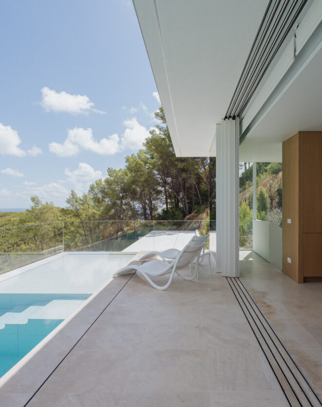 Ibiza-Architect-Designd-Villa-For-Sale-Roca-Llisa-Villa-Aria- (1)