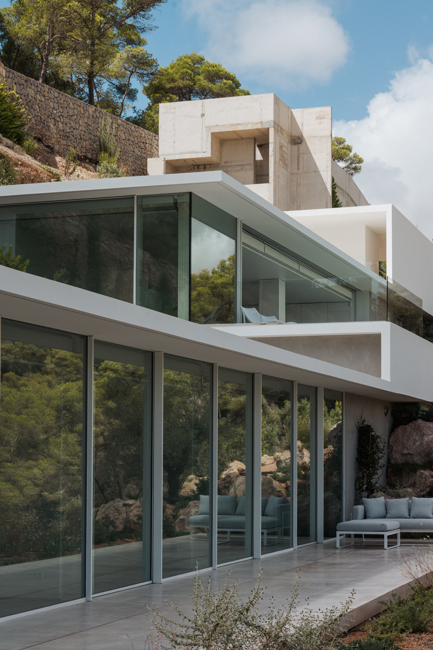 Ibiza-Architect-Designd-Villa-For-Sale-Roca-Llisa-Villa-Aria- (2)