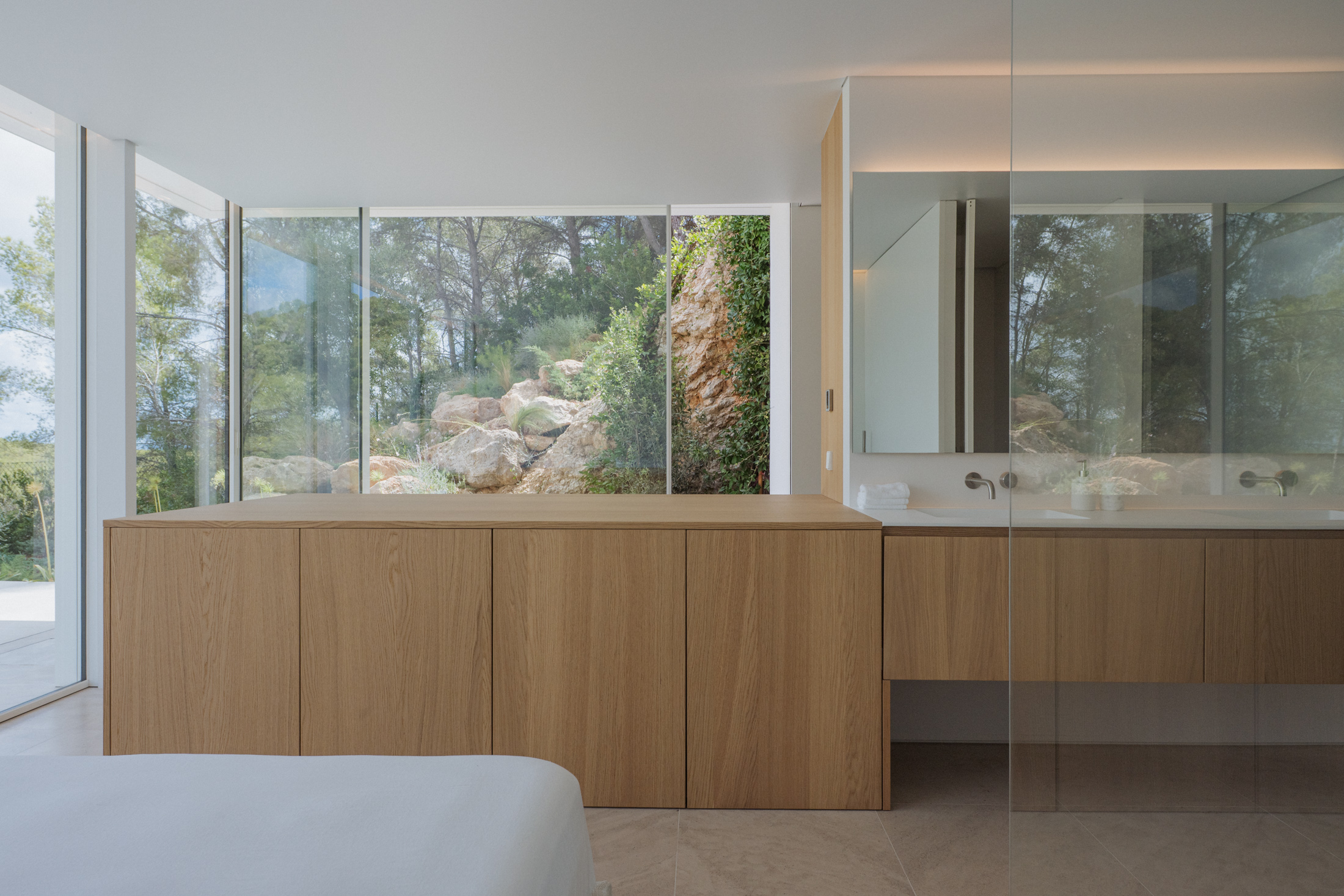 Ibiza-Architect-Designd-Villa-For-Sale-Roca-Llisa-Villa-Aria- (29)