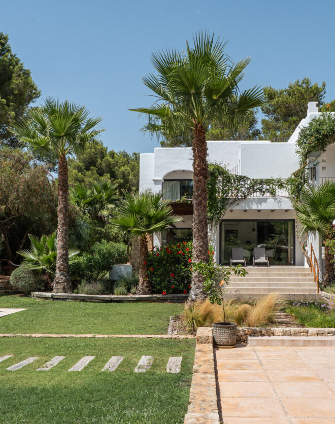 Ibiza-Luxury-Finca-Villa-For-Sale-Cala-Jondal- (6)