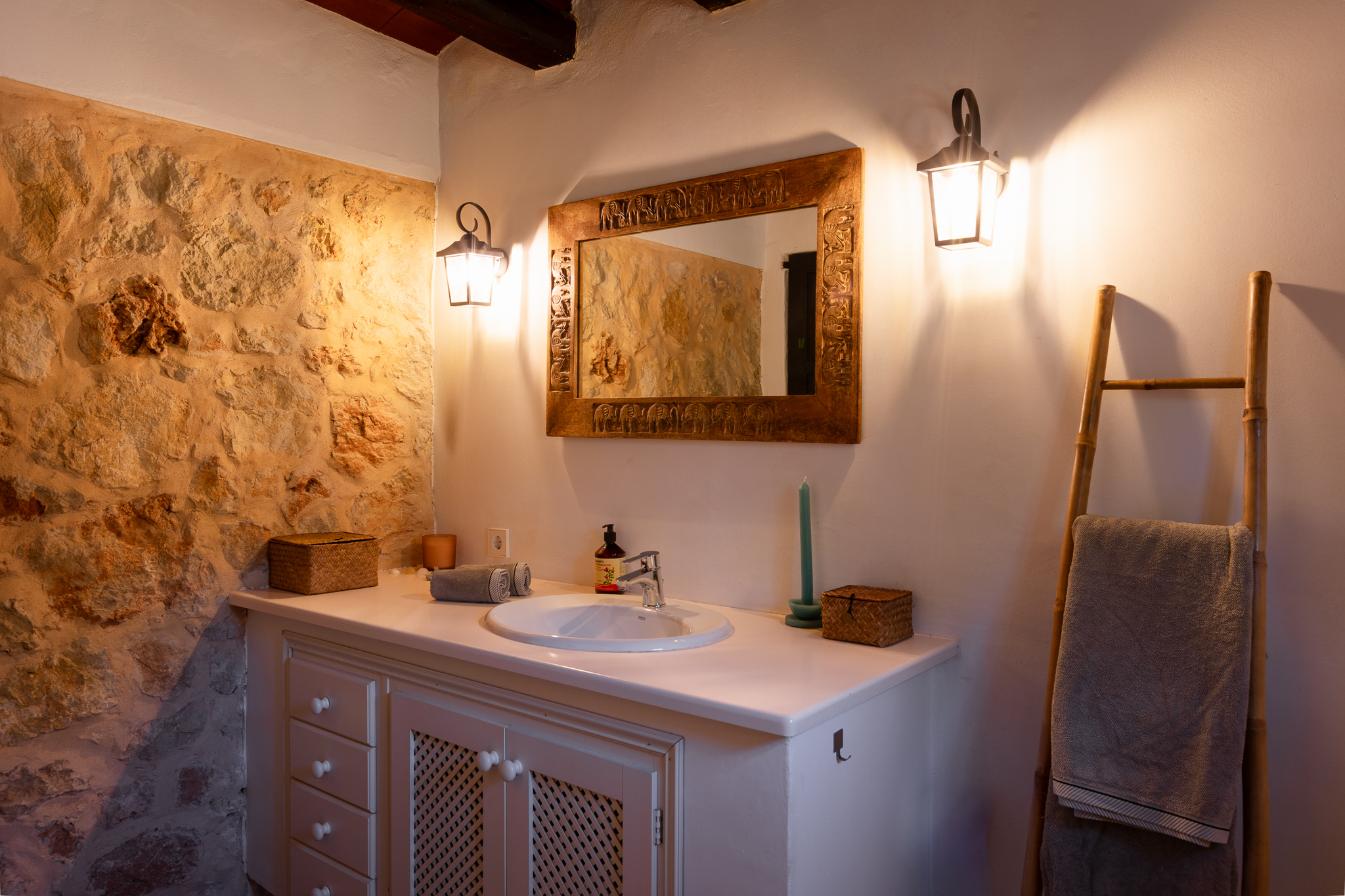 Ibiza-Luxury-Villa-Finca-Forn-For-Sale-South-West (12)