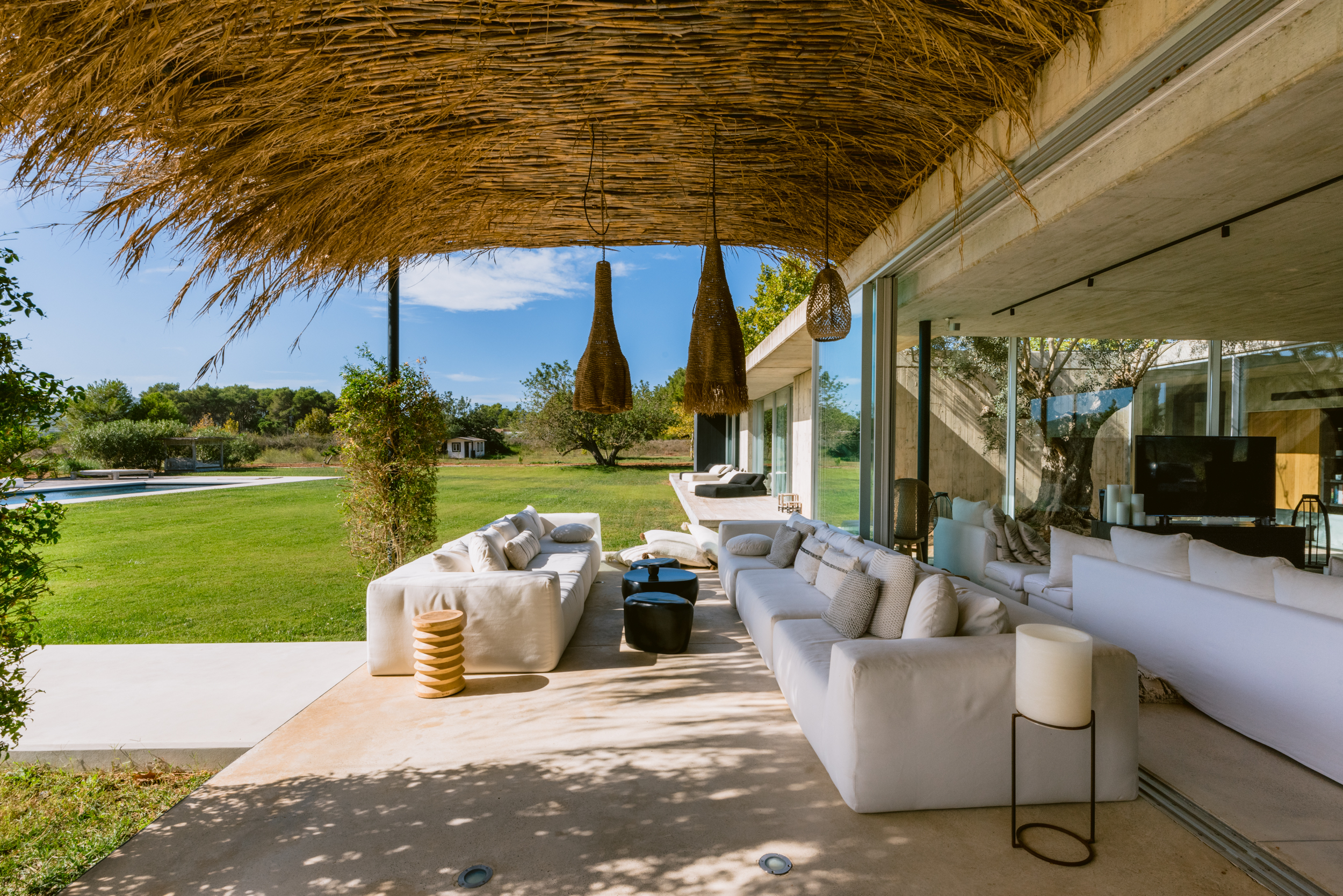 Ibiza-Modern-Luxury-Villa-To-Rent-Jaime-Romano-Can-Amigo-Central-68