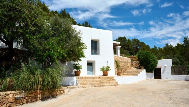 Ibiza-Villa-Finca-For-Sale-San-Juan-North (10)