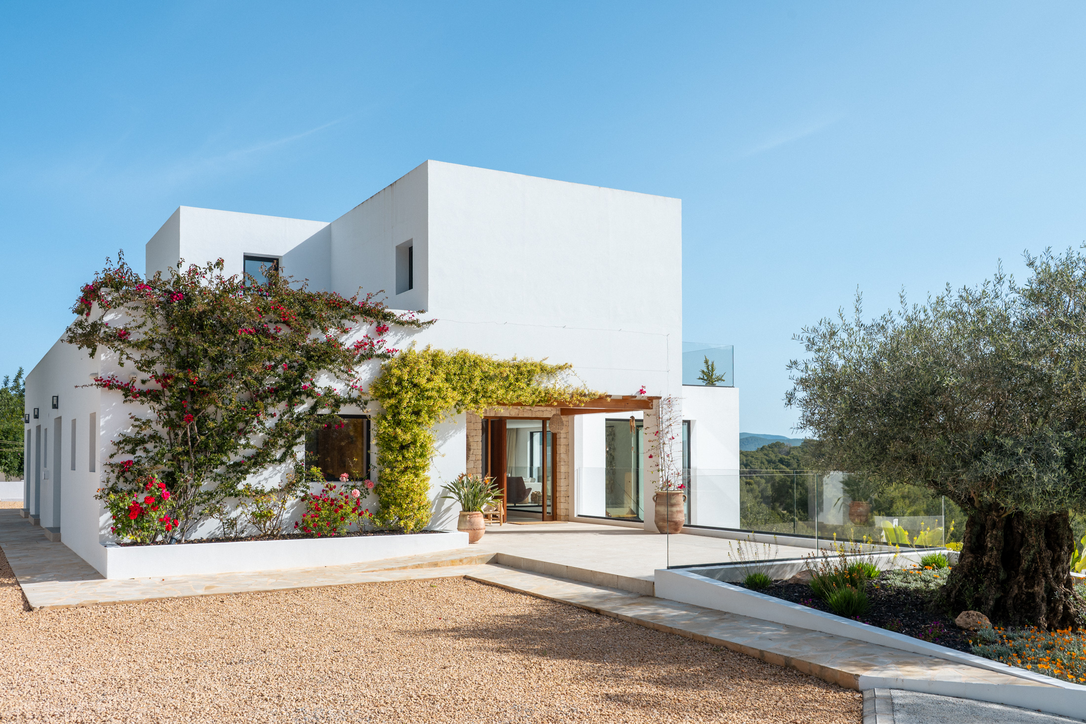 Ibiza-Villa-For-Rent-Santa-Eularia-Ibiza (14)