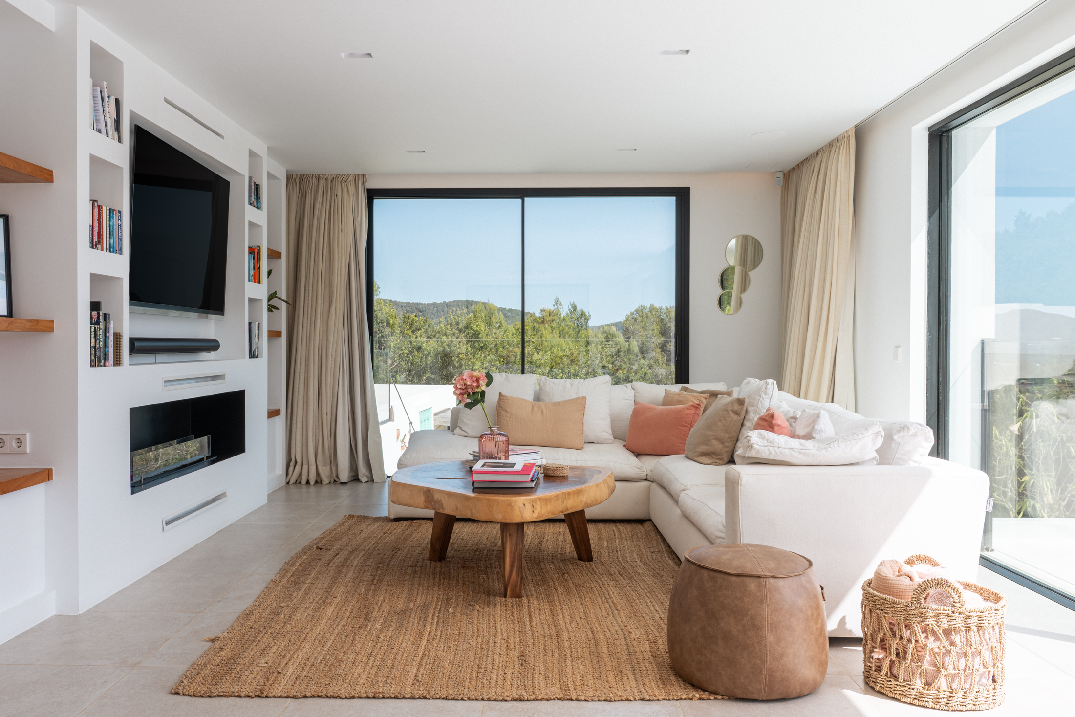 Ibiza-Villa-For-Rent-Santa-Eularia-Ibiza (22)