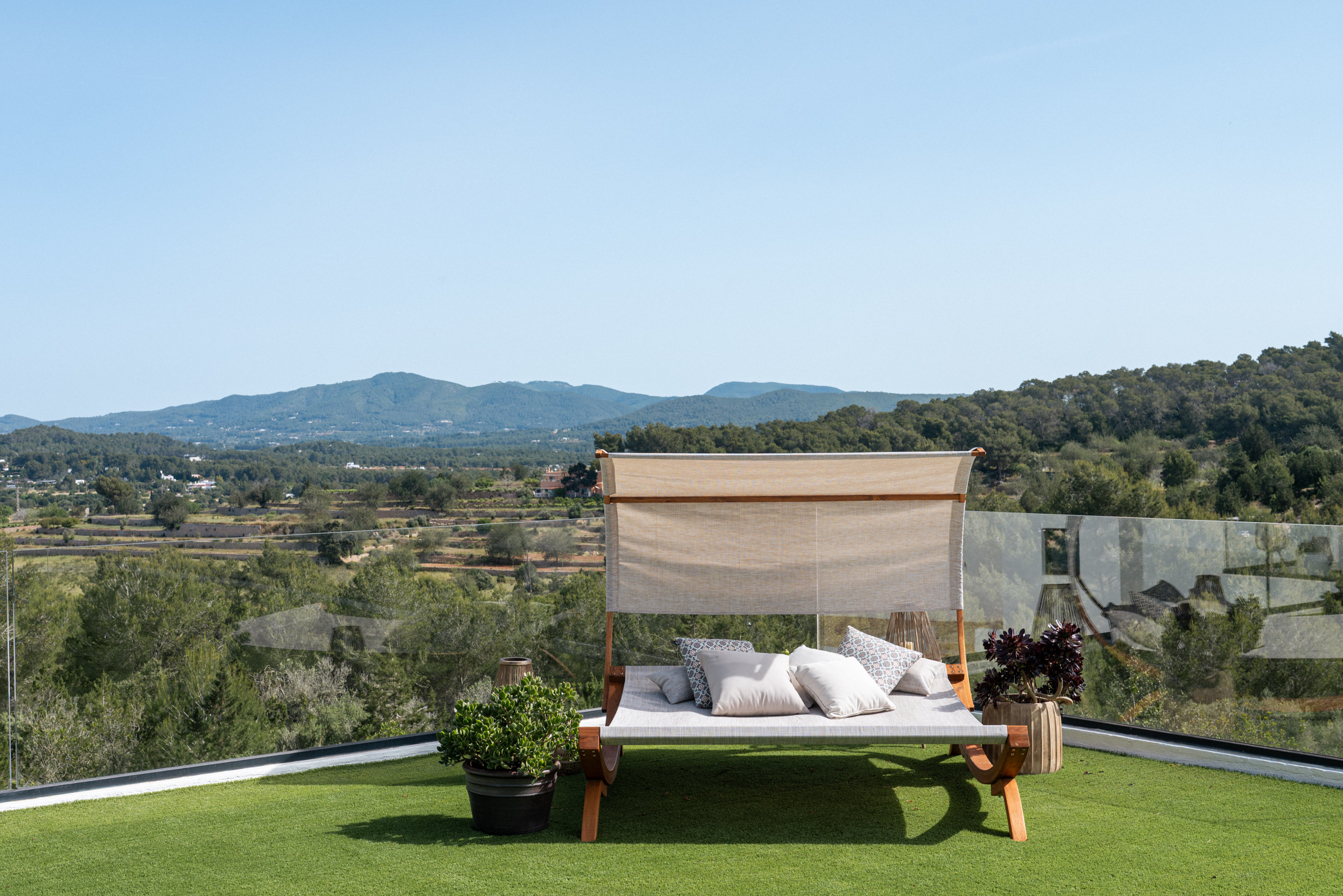 Ibiza-Villa-For-Rent-Santa-Eularia-Ibiza (50)
