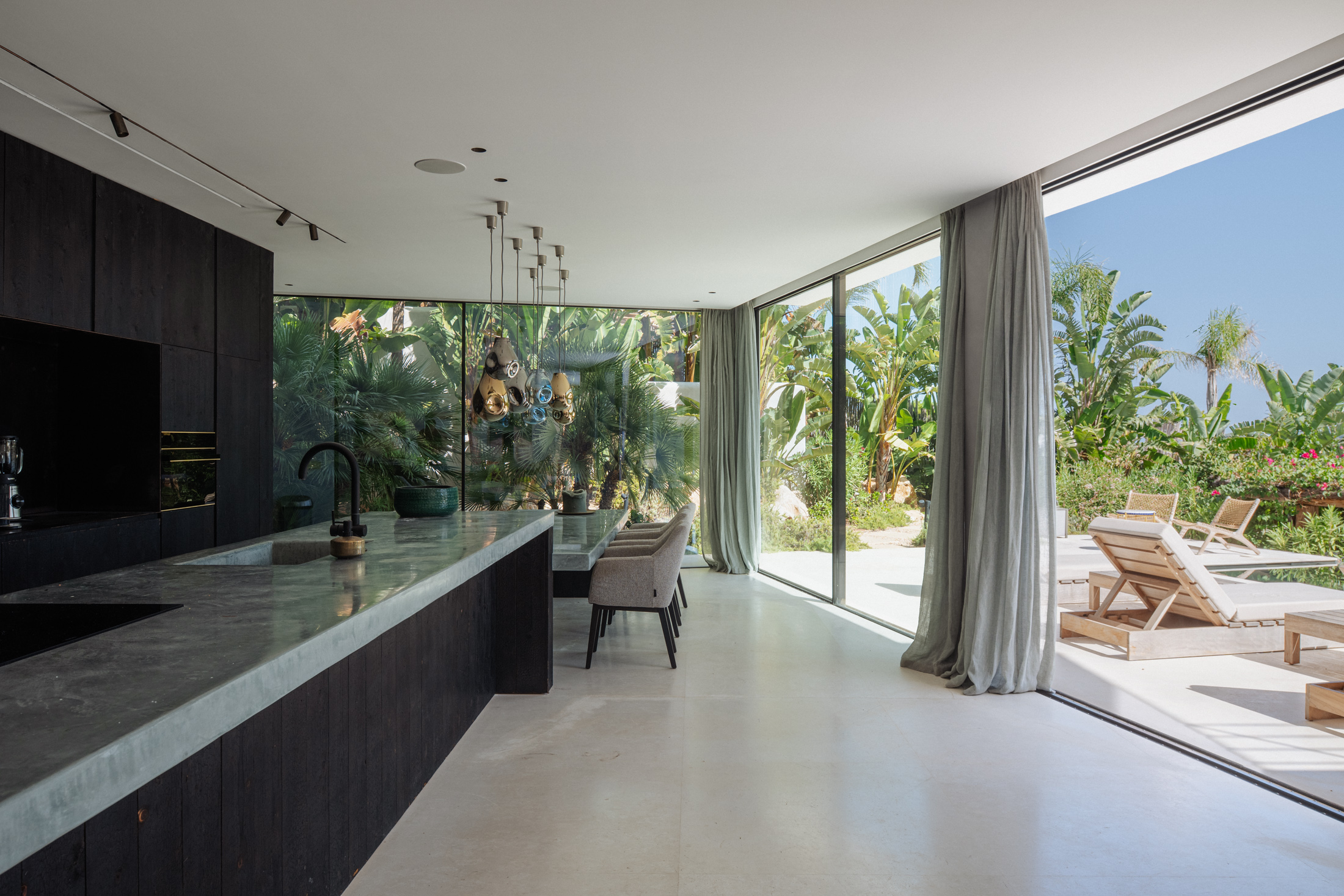 Ibiza-Villa-For-Sale-Cala-Moli-Sea-Views- (28)