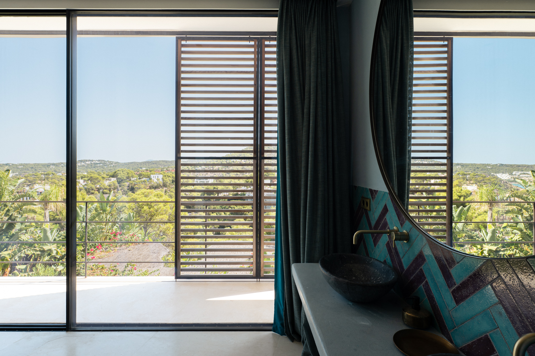 Ibiza-Villa-For-Sale-Cala-Moli-Sea-Views- (41)