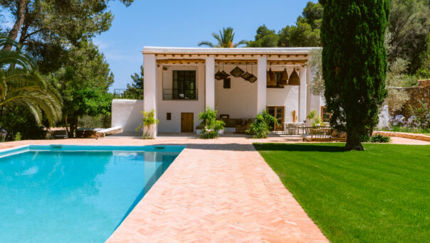Ibiza-Villa-For-Sale-Finca-Mirabelle-South-Bloom-Studio- (4)