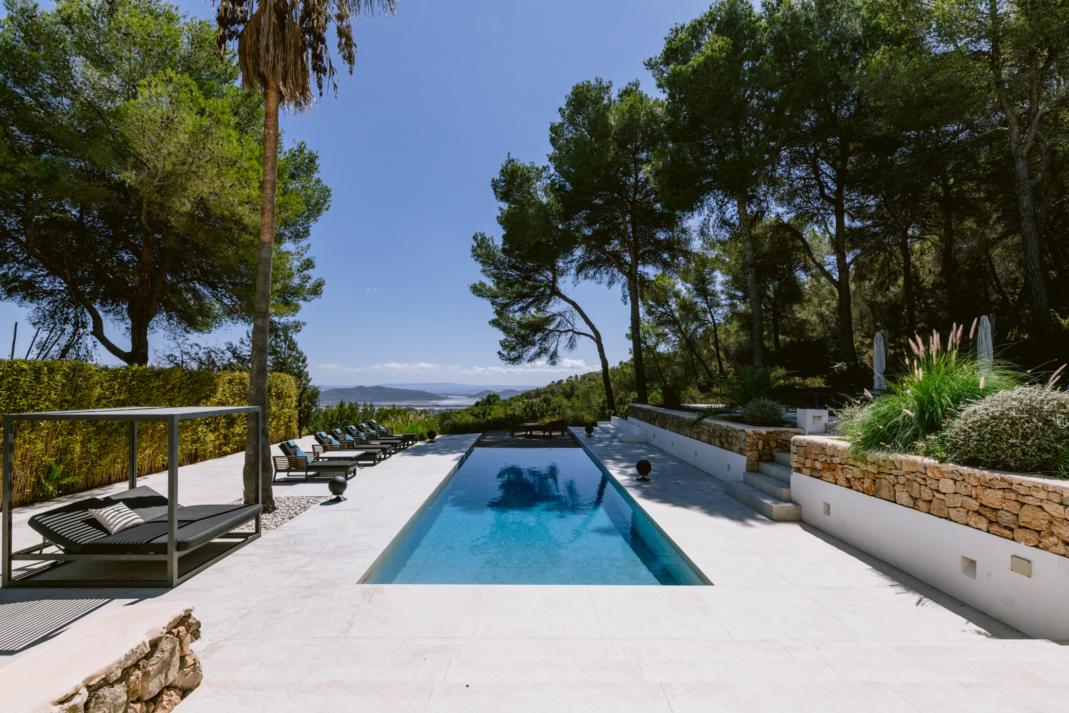 Ibiza-Villa-For-Sale-KM3-Villa-Zen-Salinas (33)