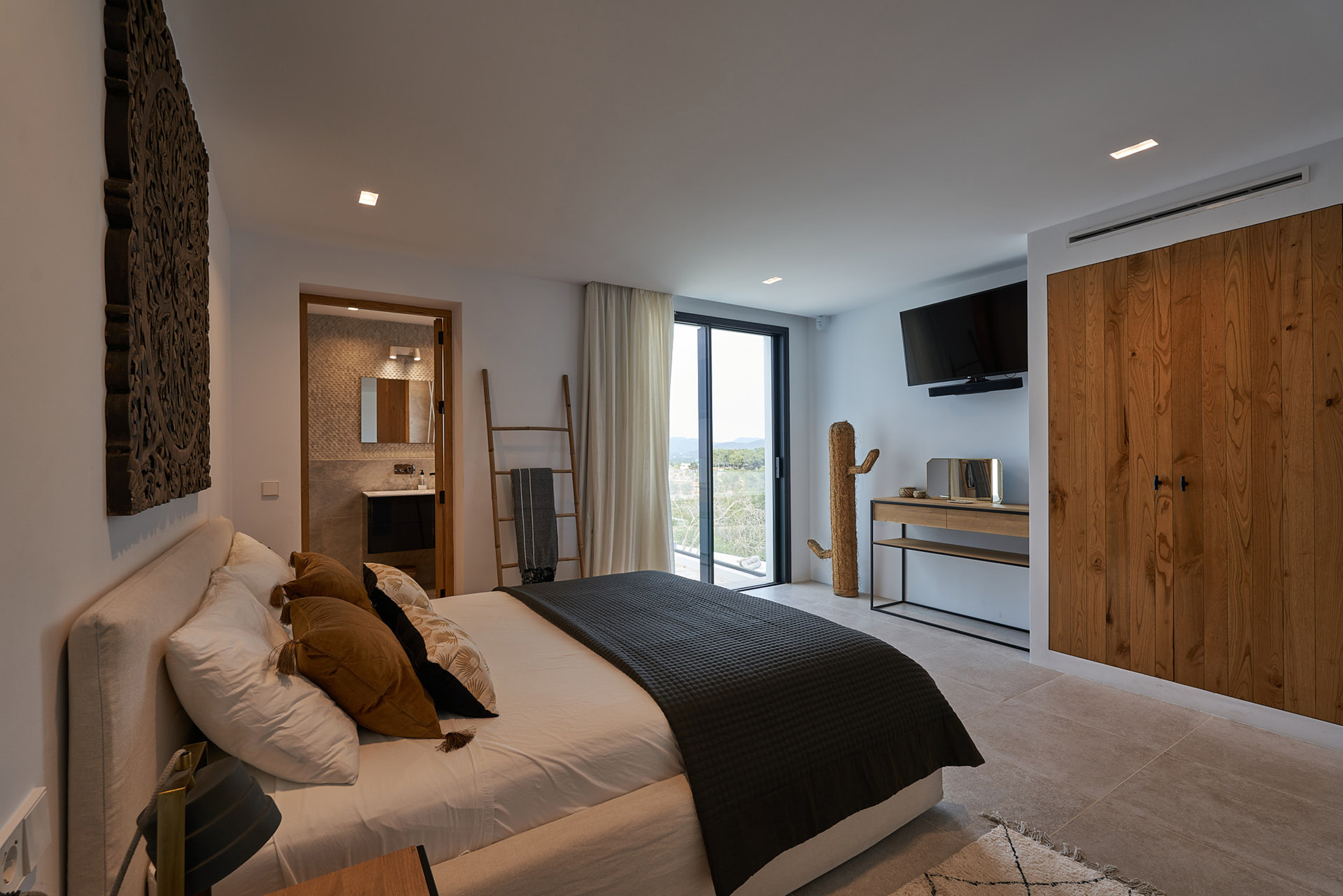 Ibiza-Villa-For-Sale-Santa-Eulalia (65)