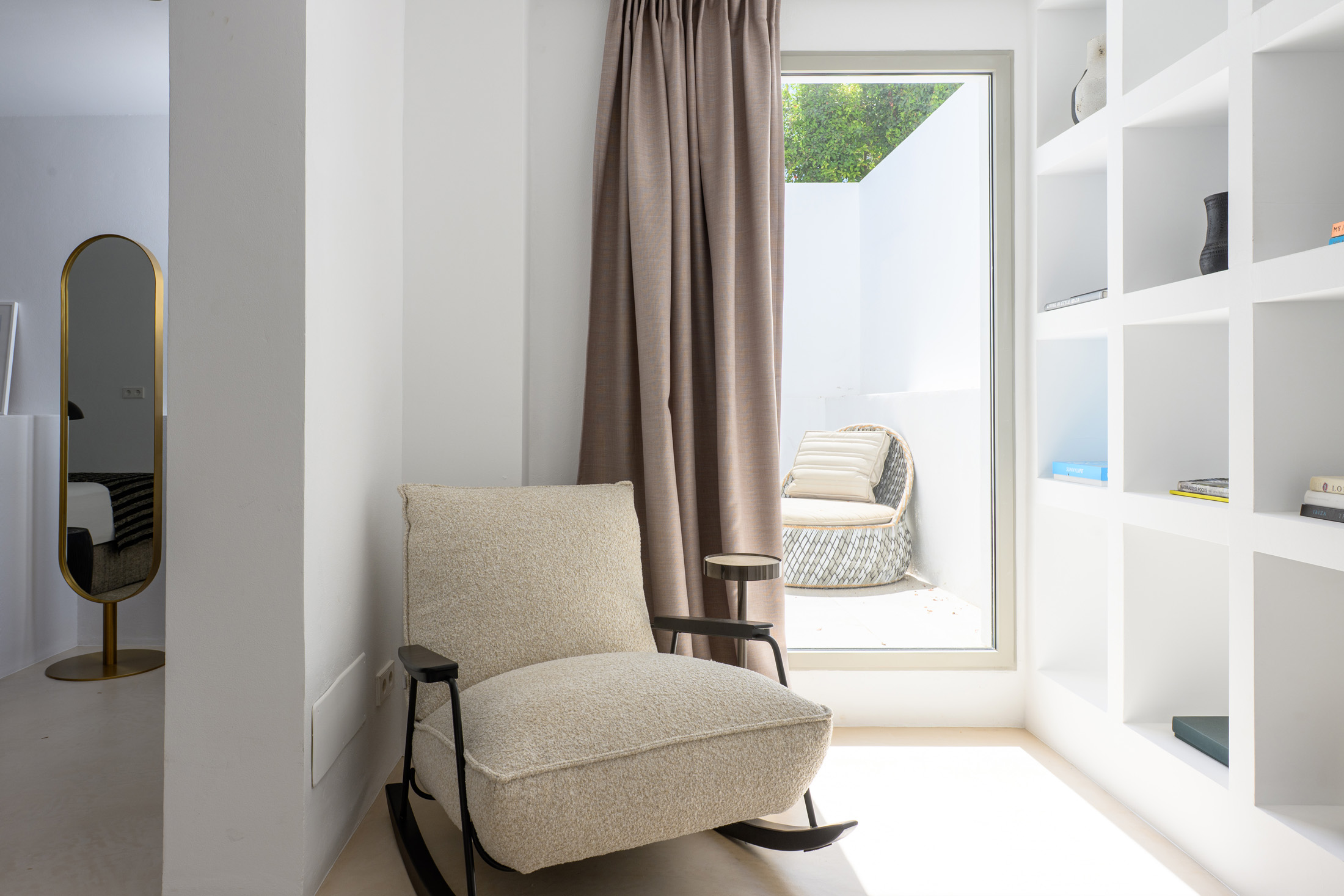 Ibiza-Villa-To-Rent-South-West-Oasis (12)