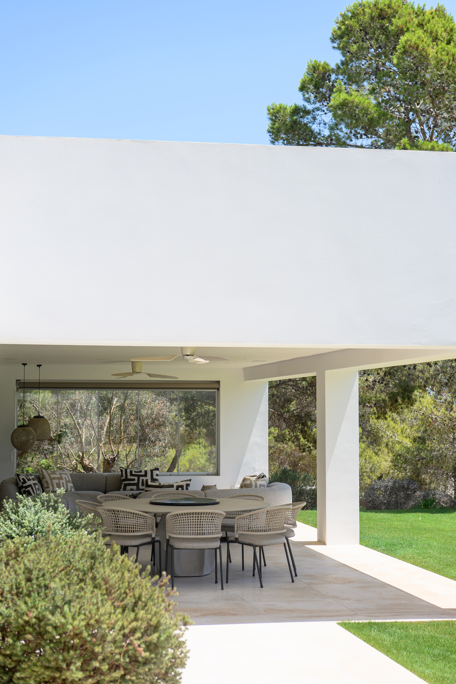 Ibiza-Villa-To-Rent-South-West-Oasis (53)