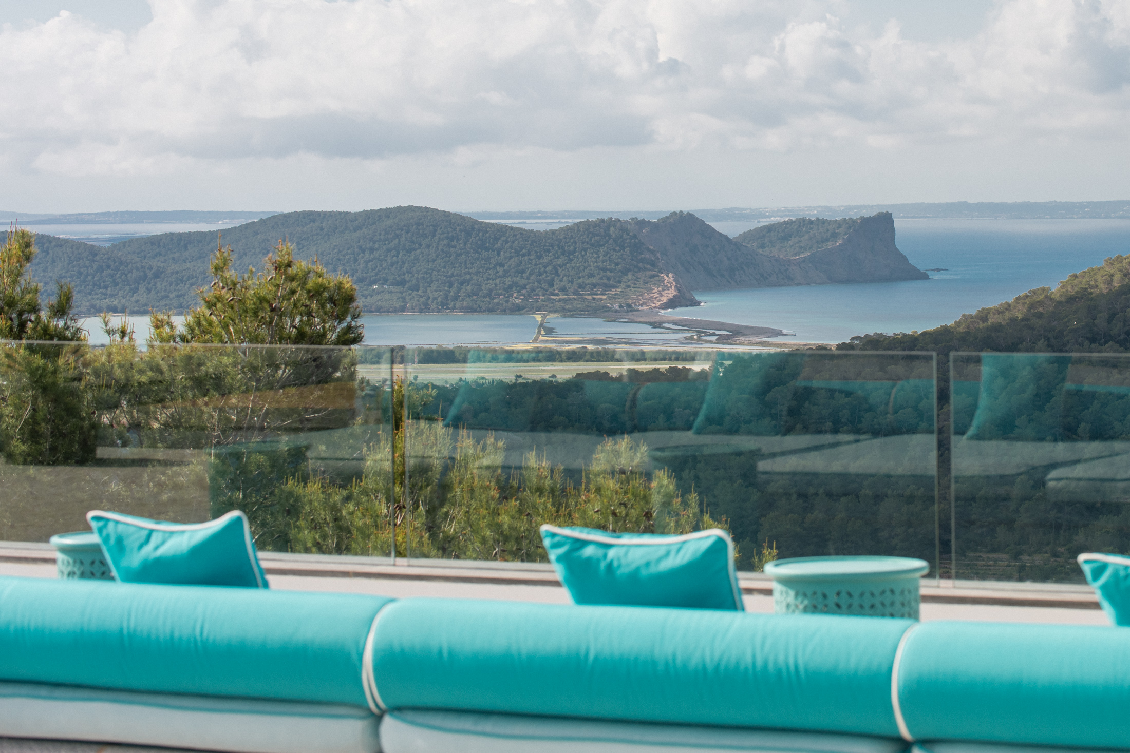 Ibiza-luxury-rental-villa-south-west-villa-cente (37)