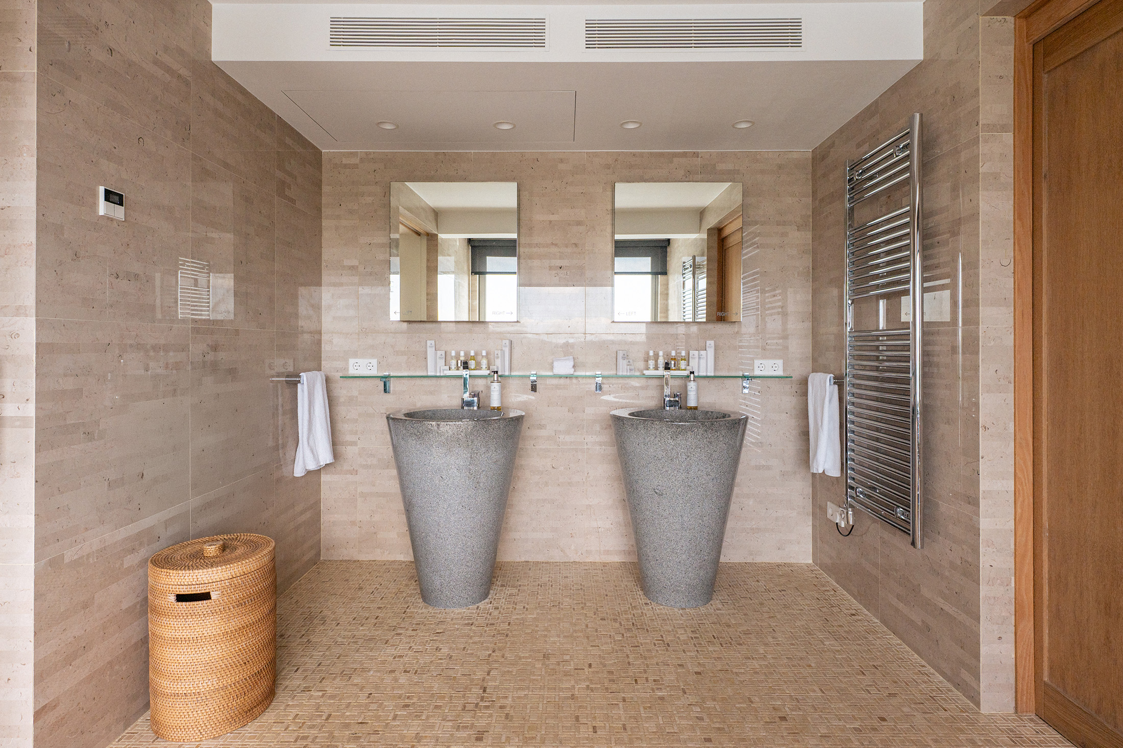 Ibiza-luxury-rental-villa-south-west-villa-cente_edit