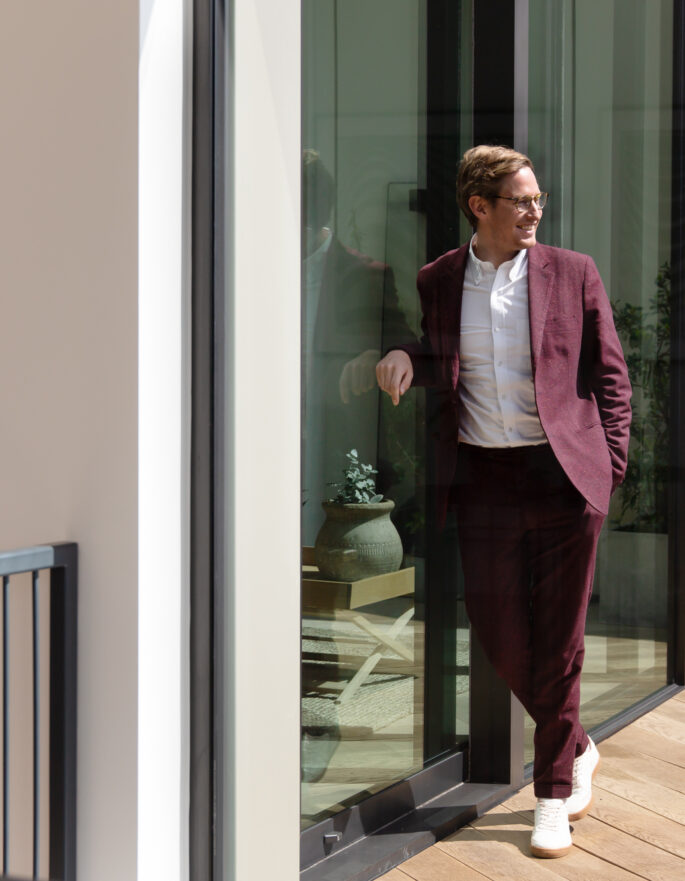 Senior Sales Advisor