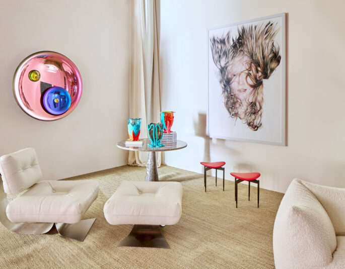 LA Studio Ibiza reception room with white sofas by LA Studio, modern interior design and furniture in Ibiza