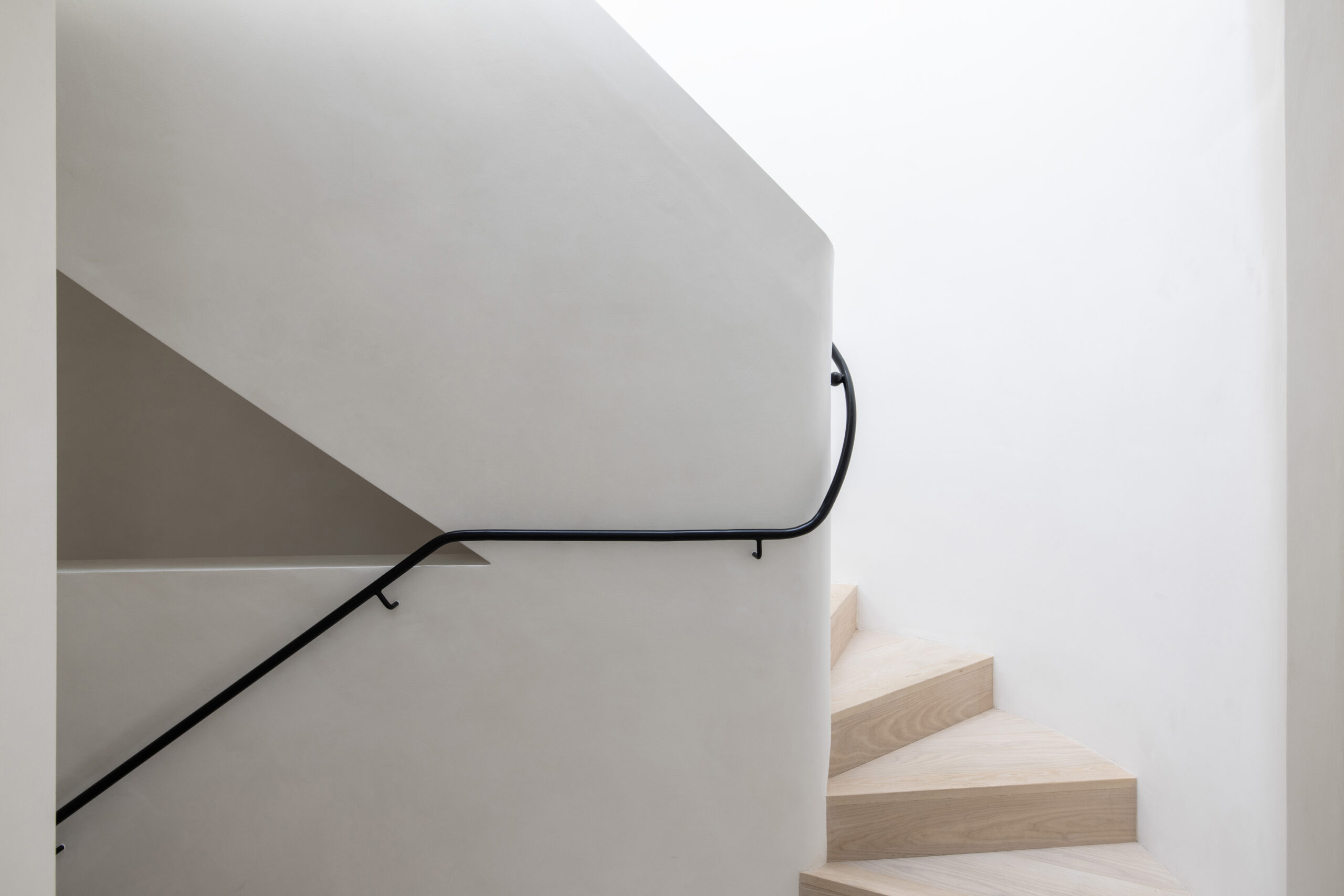 Ladbroke-Grove-Apartment-For-Rent-Golbourne-Road-12_Lo