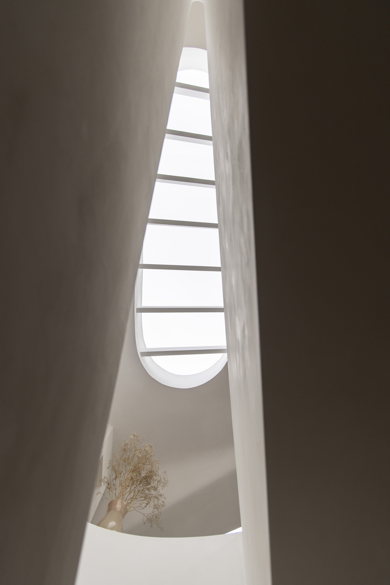 Ladbroke-Grove-Apartment-For-Rent-Golbourne-Road-14_Lo