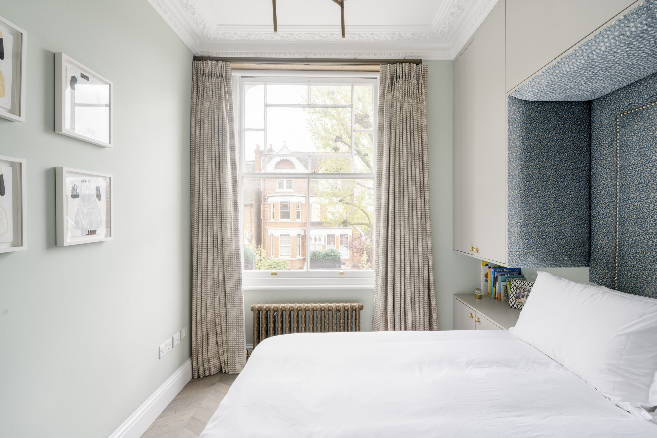 Ladbroke-Grove-Apartment-For-Sale-Bassett-Road-21_Lo