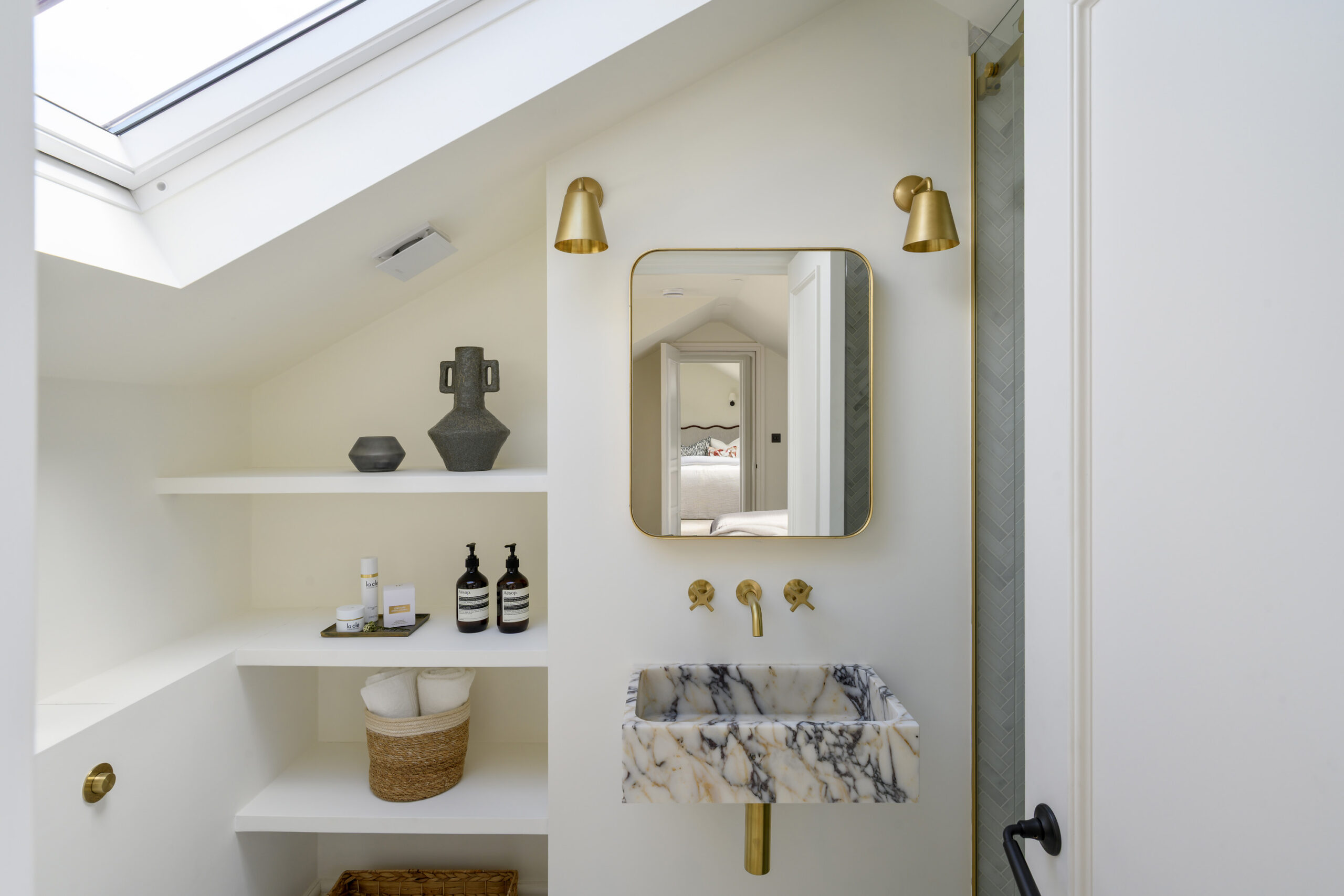 Ladbroke-Grove-Apartment-For-Sale-Cambridge-Gardens-16_Lo