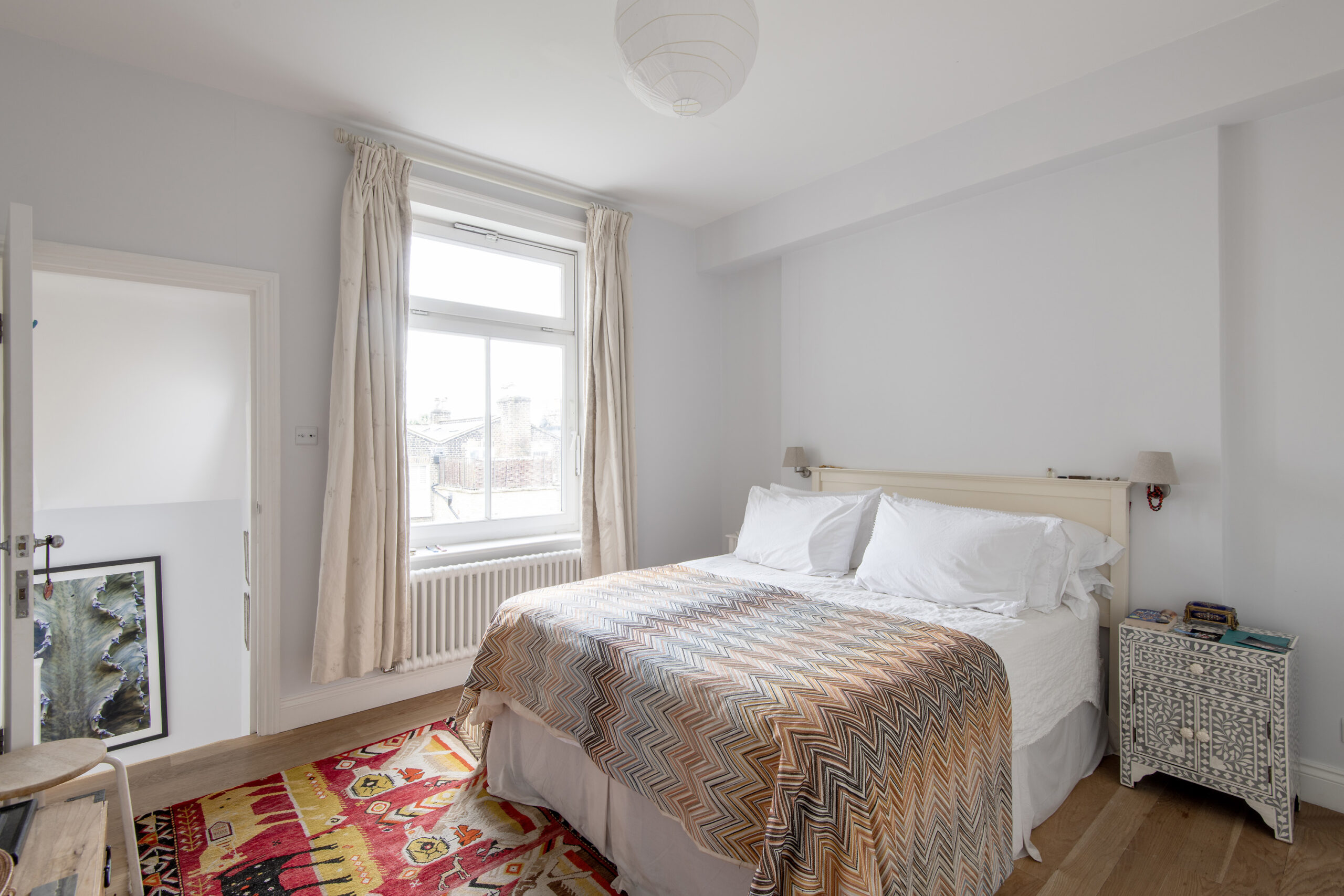 Ladbroke-Grove-Apartment-For-Sale-St-Charles-Square-8_Lo