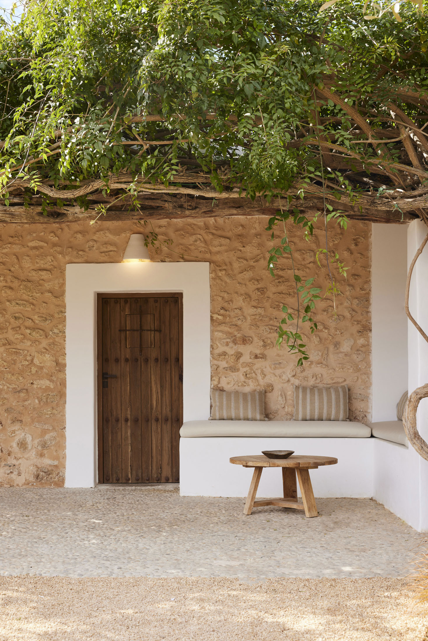 Louise-Ibiza-Homeowner-Interview-Design-Villa-Bourganville (37)