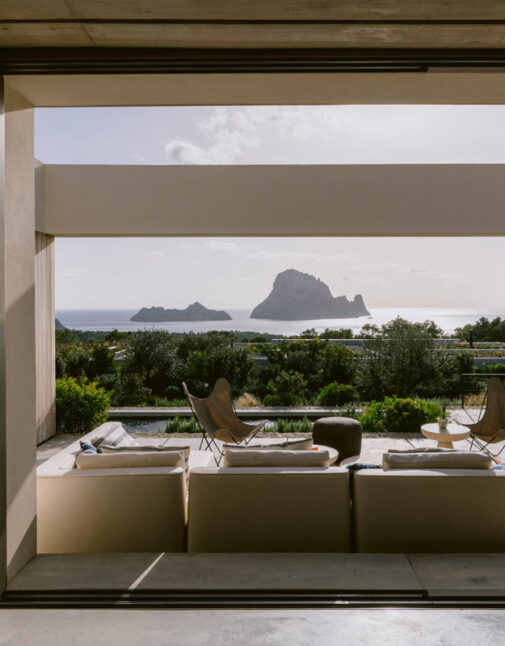 Luxury-Ibiza-Architect-Desgned-Modernist-Villa-For-Sale-Es-Vedra-Romano-Arquitectos- (147) (1)