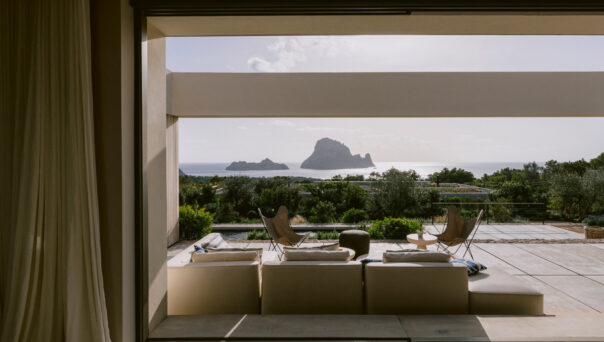 Luxury-Ibiza-Architect-Desgned-Modernist-Villa-For-Sale-Es-Vedra-Romano-Arquitectos- (147) (1)