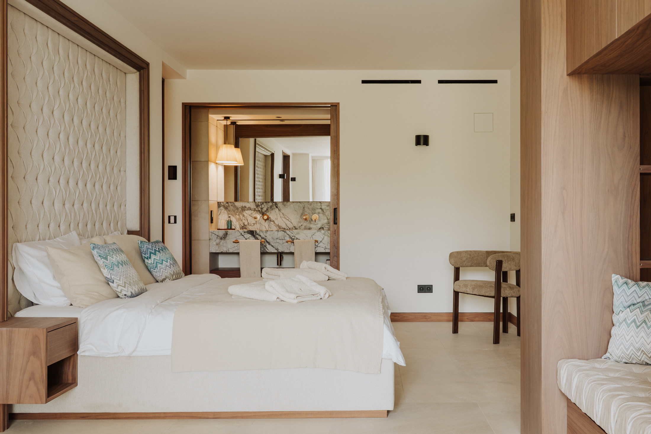 Luxury-Ibiza-Villa-To-Rent-Talamanca-Atalaya (39)