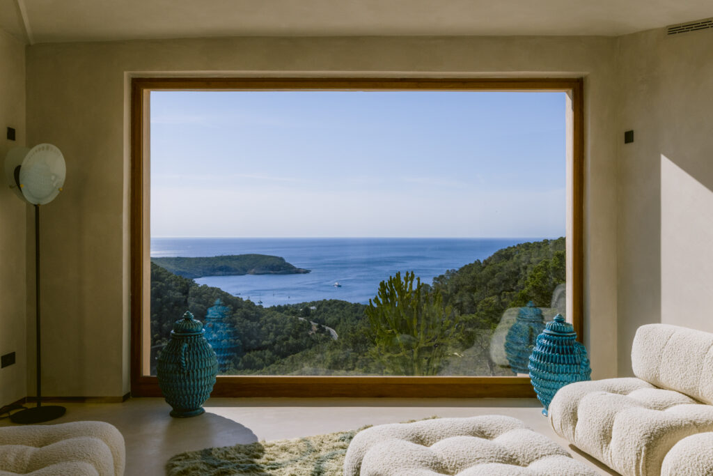 Foto 2 van Can Draco - Villa For Sale in North East Ibiza