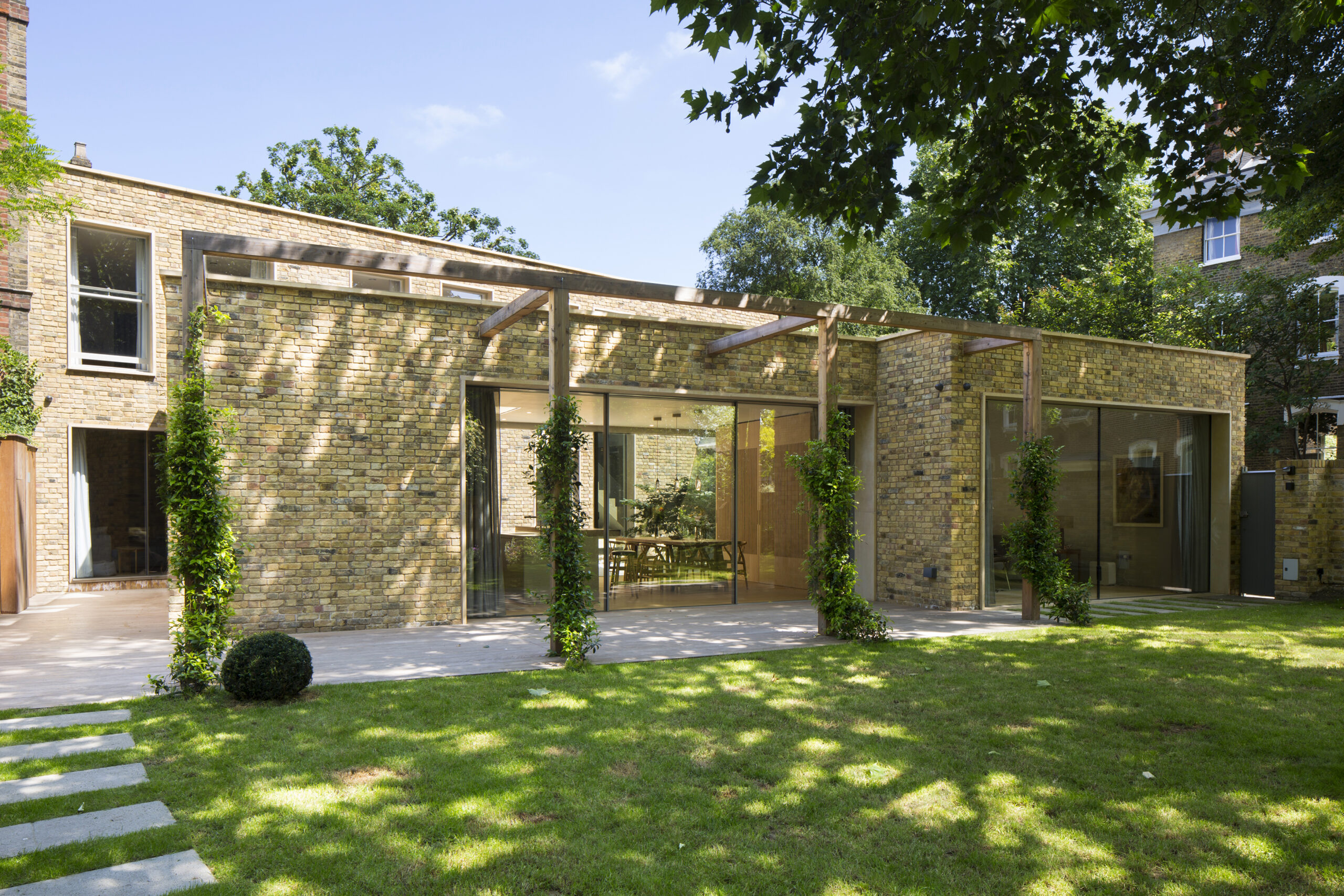 MCMA-Islington Courtyard 15 copy