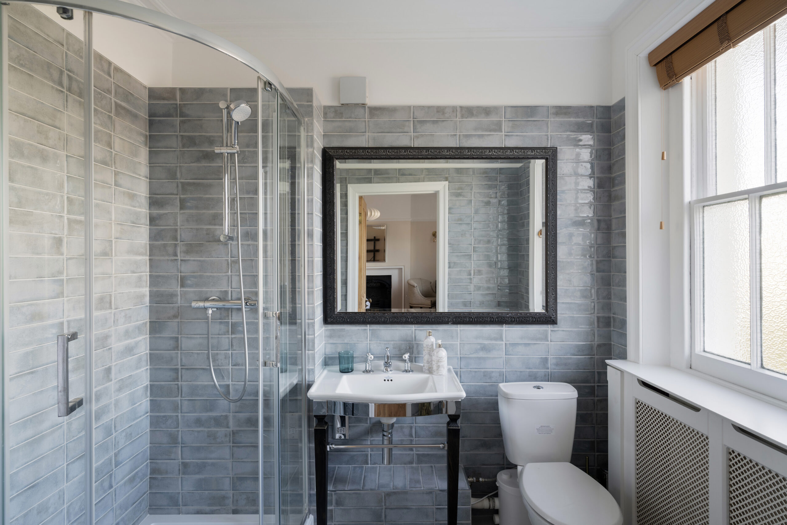 Maida-Vale-Apartment-For-Rent-Hill-Road-12_Lo