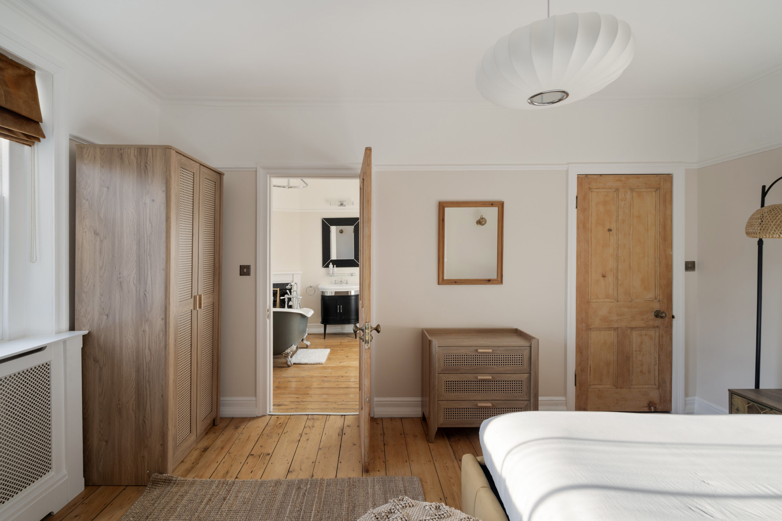 Maida-Vale-Apartment-For-Rent-Hill-Road-15_Lo