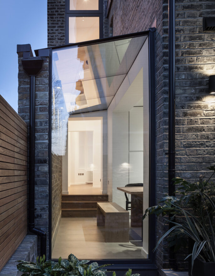 Crown Hill Road by Manea Kella - luxury contemporary architects in London