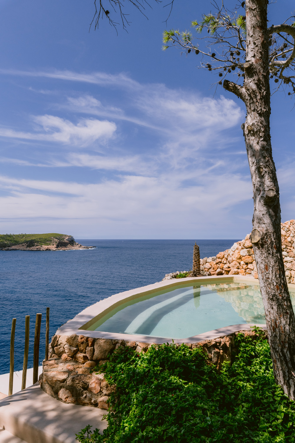 Ibiza-Sea-Villa-To-Rent-Cala-Xarracca-7