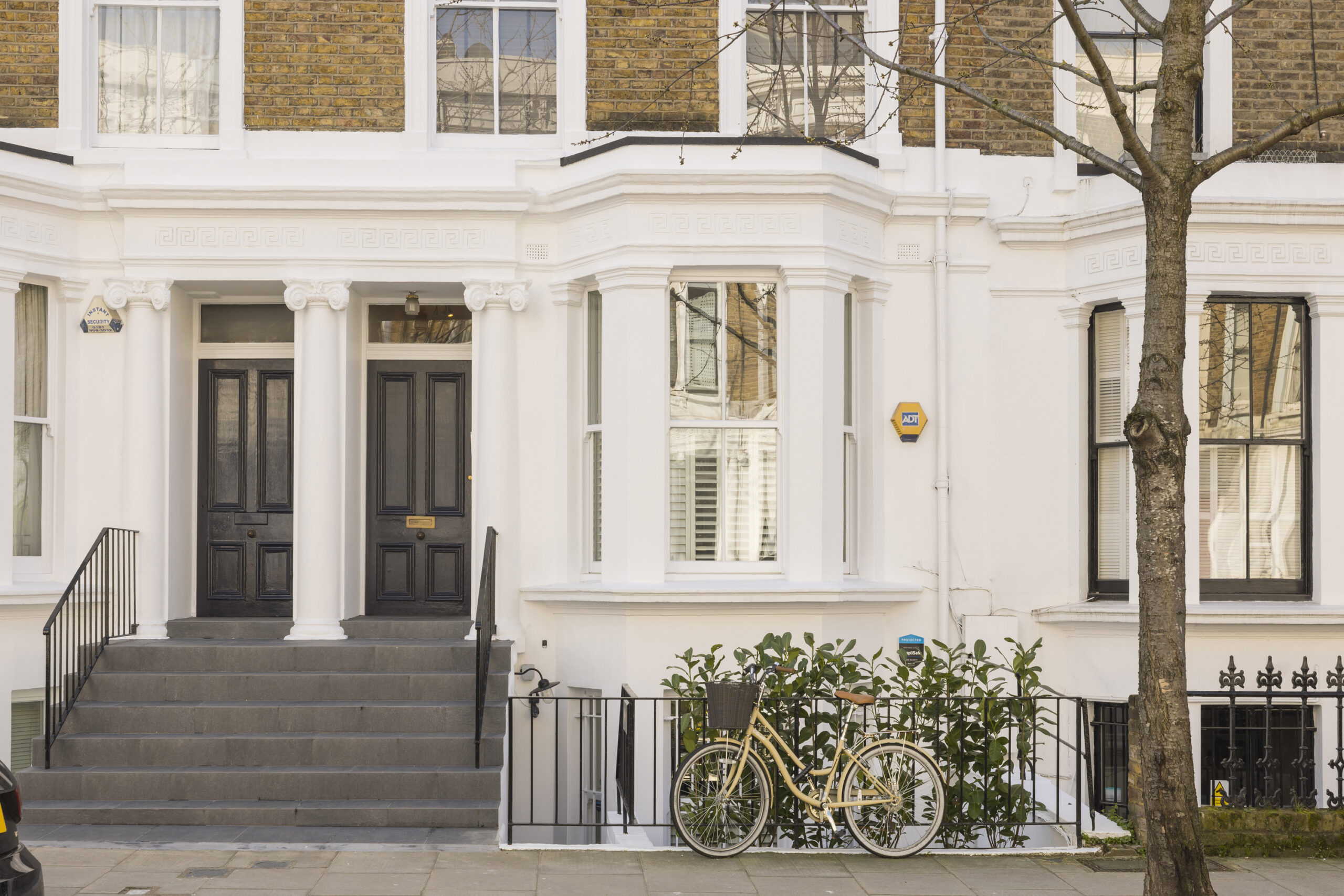 North-Kensington-Apartment-for-Sale-Chesterton-Road