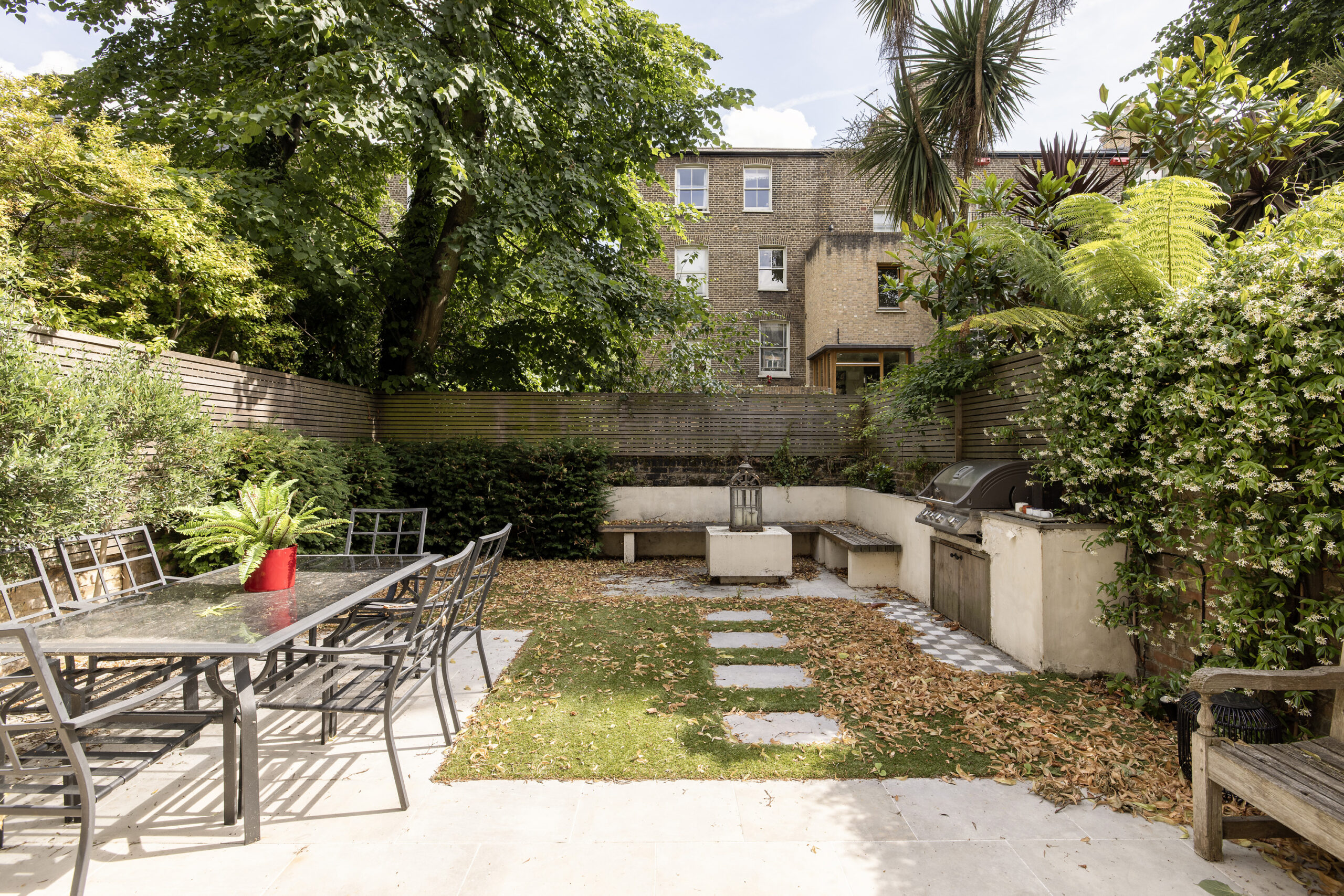 North-Kensington-Apartment-For-Sale-Oxford-Gardens-7_Lo