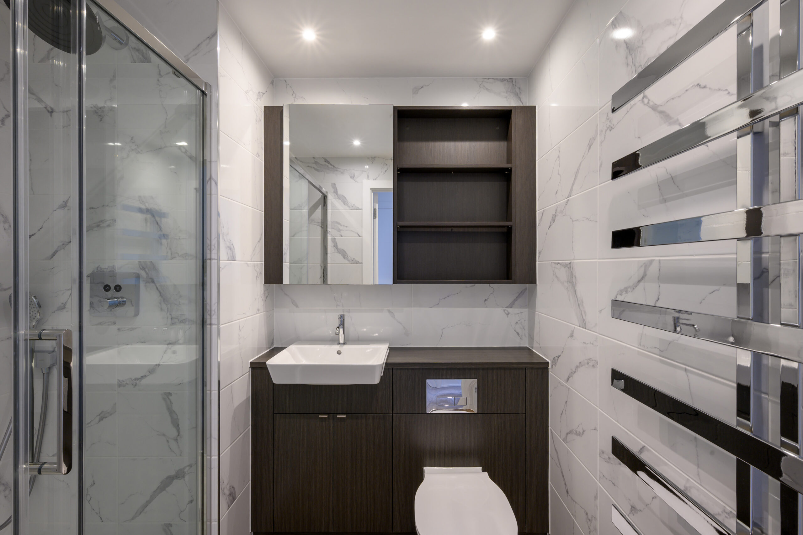 Notting-Hill-Apartment-For-Rent-20-Wheatstone-Gardens-8_Lo