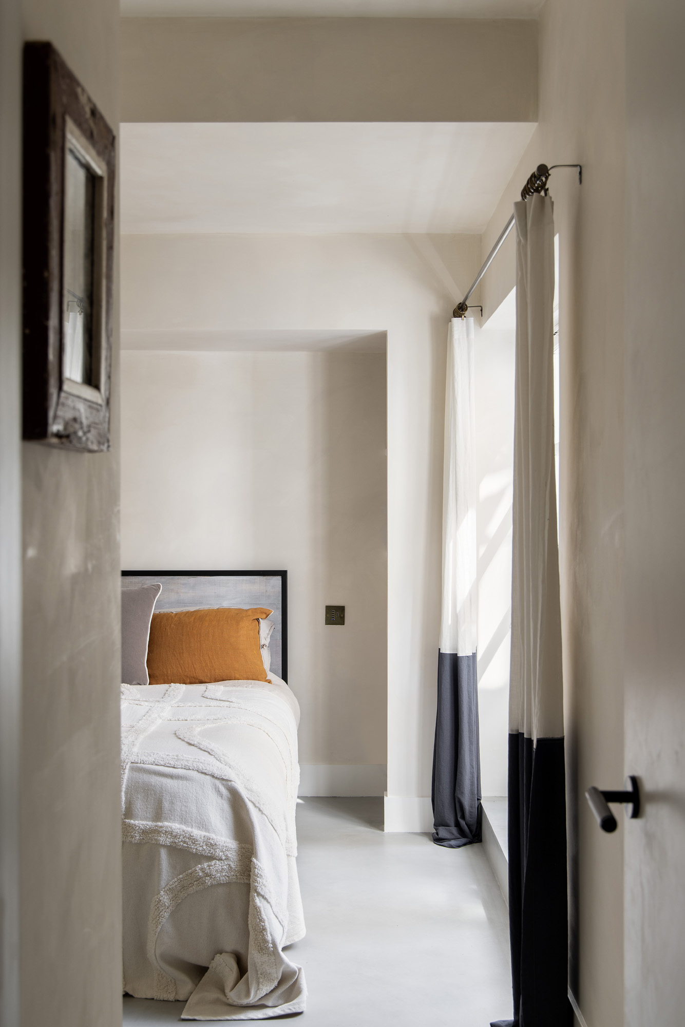 Notting-Hill-Apartment-For-Rent-Blenheim-Crescent-8_Lo