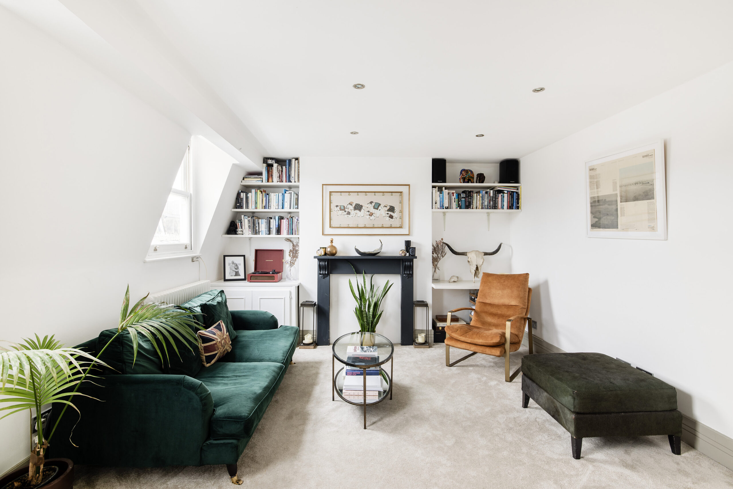 Notting-Hill-Apartment-For-Rent-Cornwall-Crescent-5_Lo