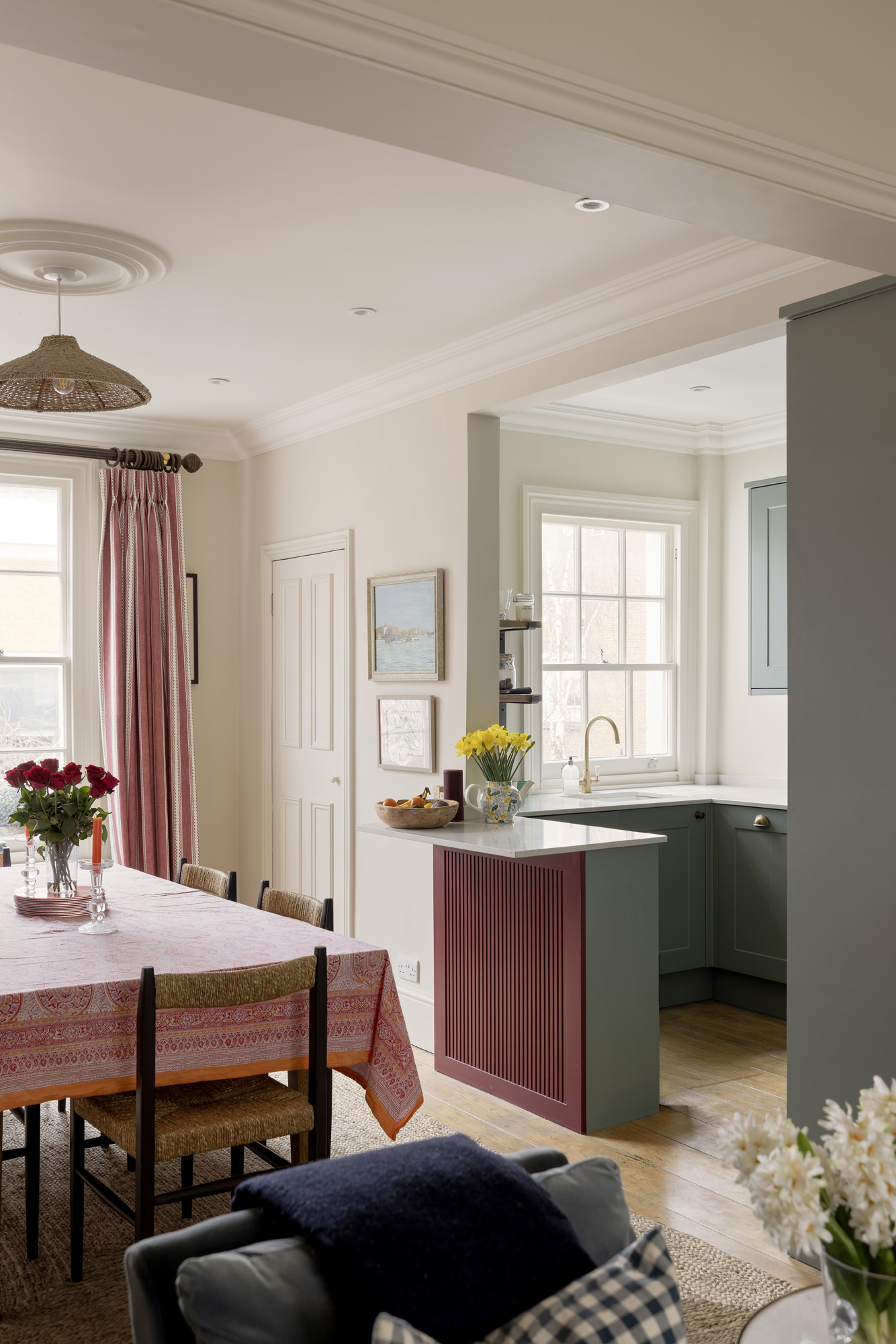 Notting-Hill-Apartment-For-Rent-Garway-Road-9_Lo