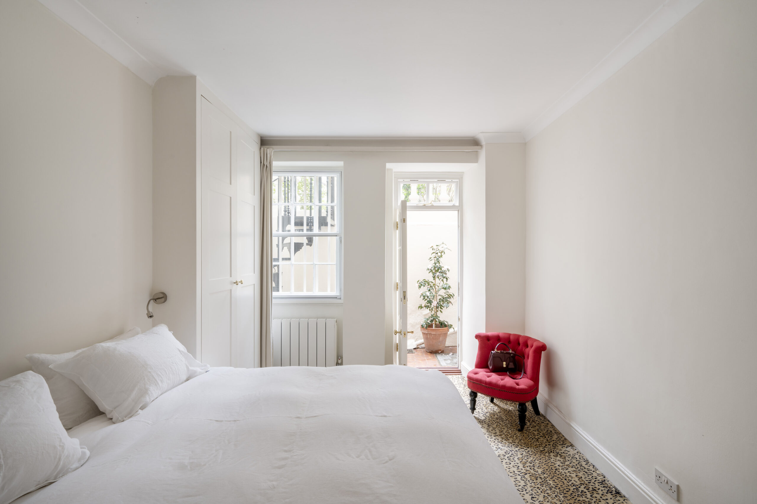 Notting-Hill-Apartment-For-Rent-Kensington-Park-Gardens-7_Lo