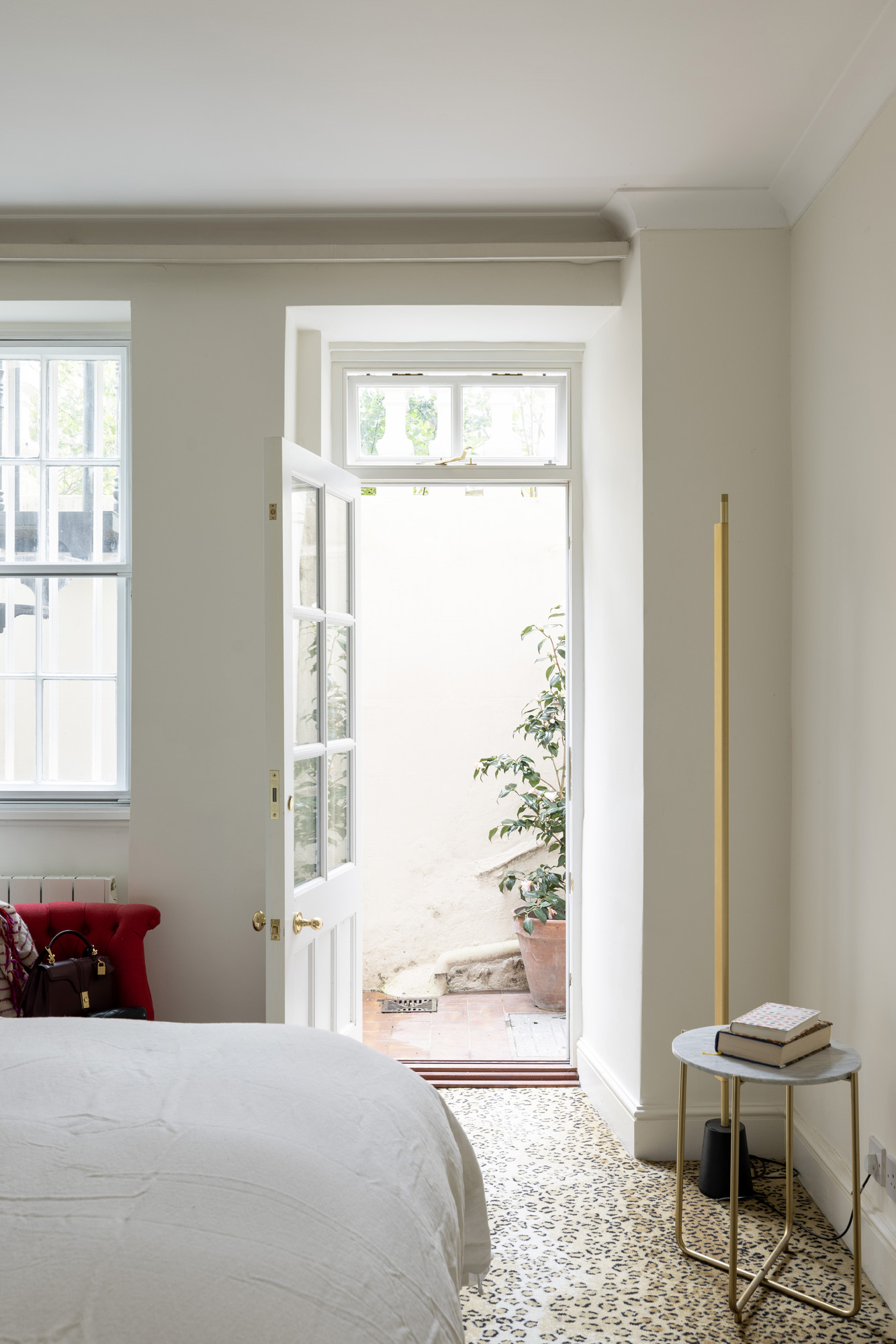 Notting-Hill-Apartment-For-Rent-Kensington-Park-Gardens-9_Lo